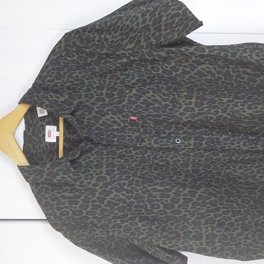 Levi's| Mens Green Black Camo Button Down Dress Shirt Sz.XL